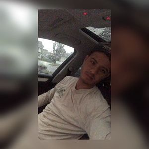 Meet your Posher, Estuardo